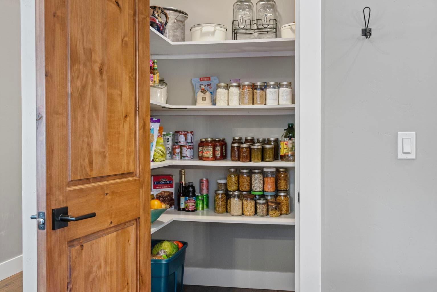 Kitchen Pantry