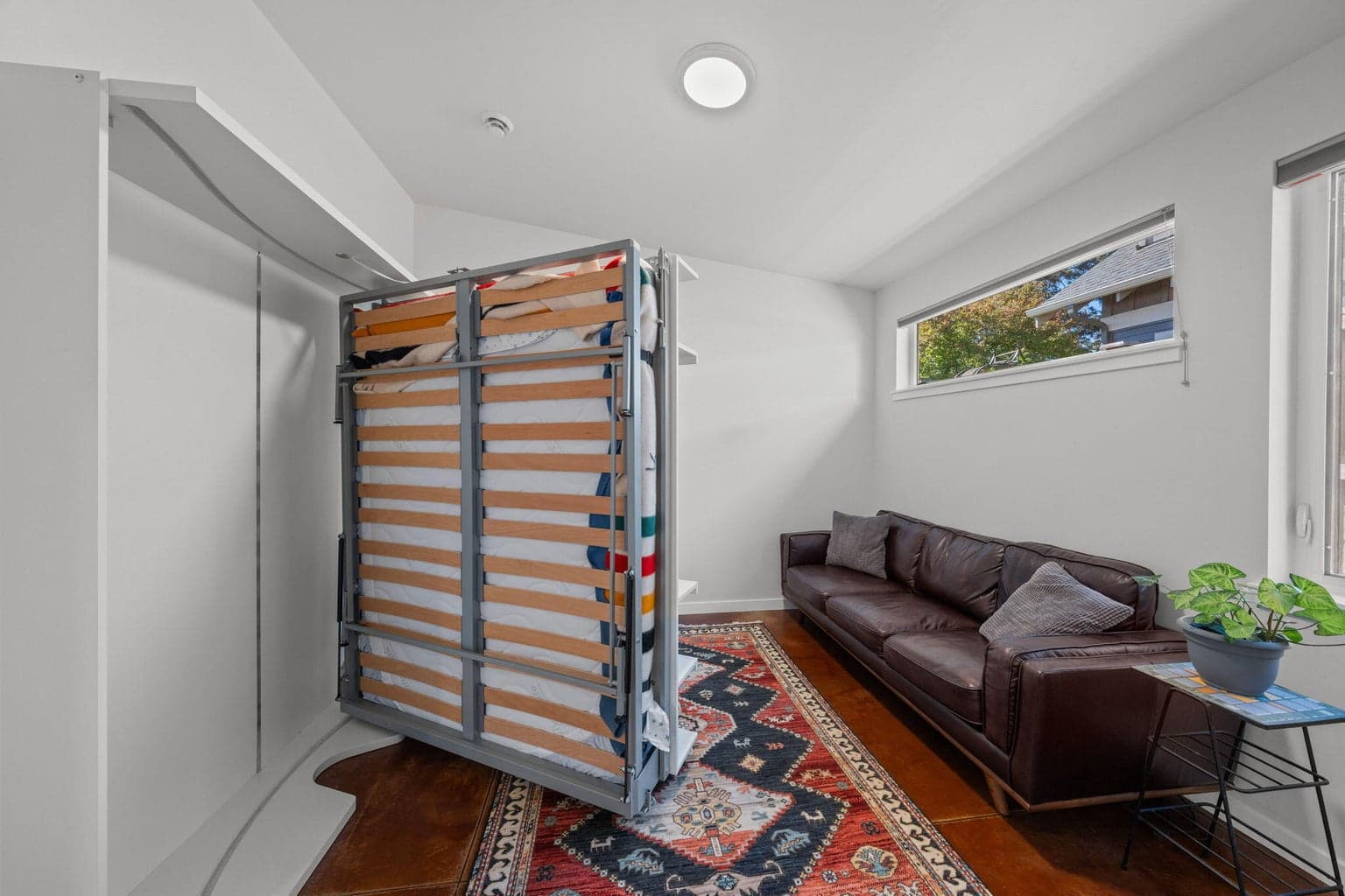 Photo of 1232 NW Albany Avenue 20 of 50