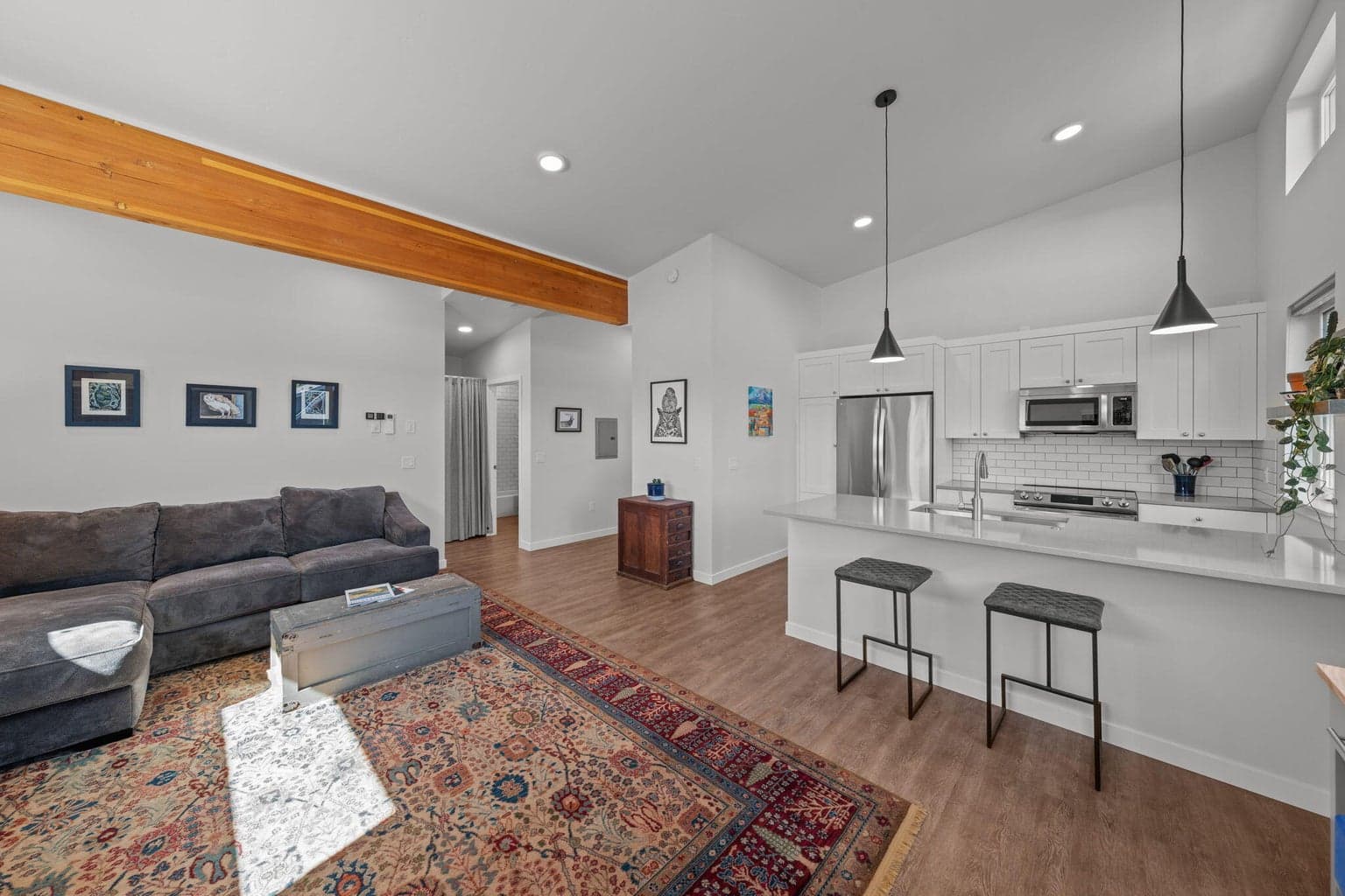 Photo of 1232 NW Albany Avenue 37 of 50