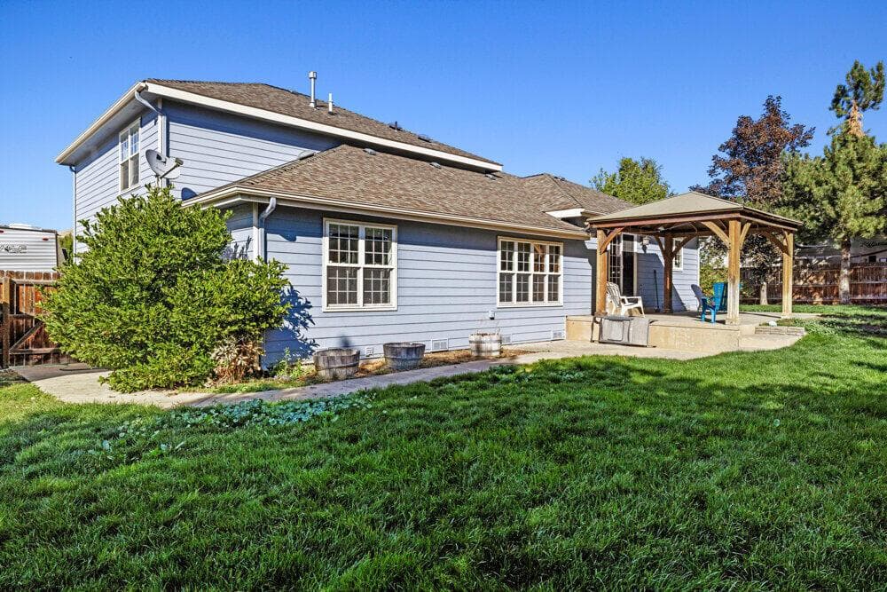 Photo of 7016 Hager 6 of 27