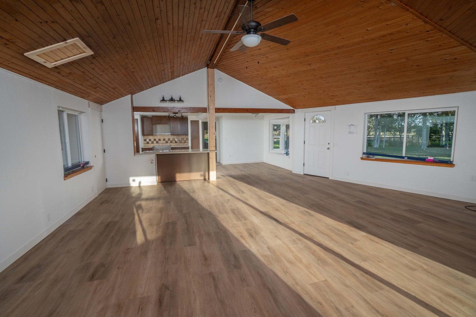 Photo of 65020 Swalley Road 50 of 71