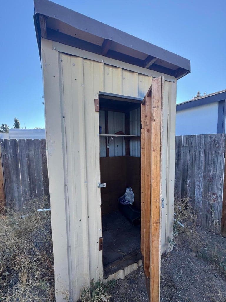 Photo of 1818 NW Fir Avenue 32 of 35