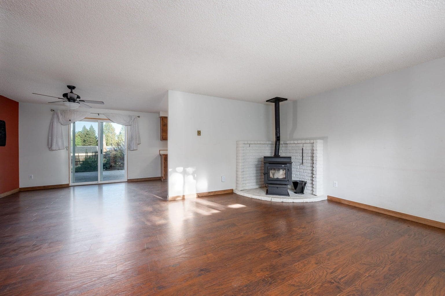 Photo of 61570 Rockway 2 of 24