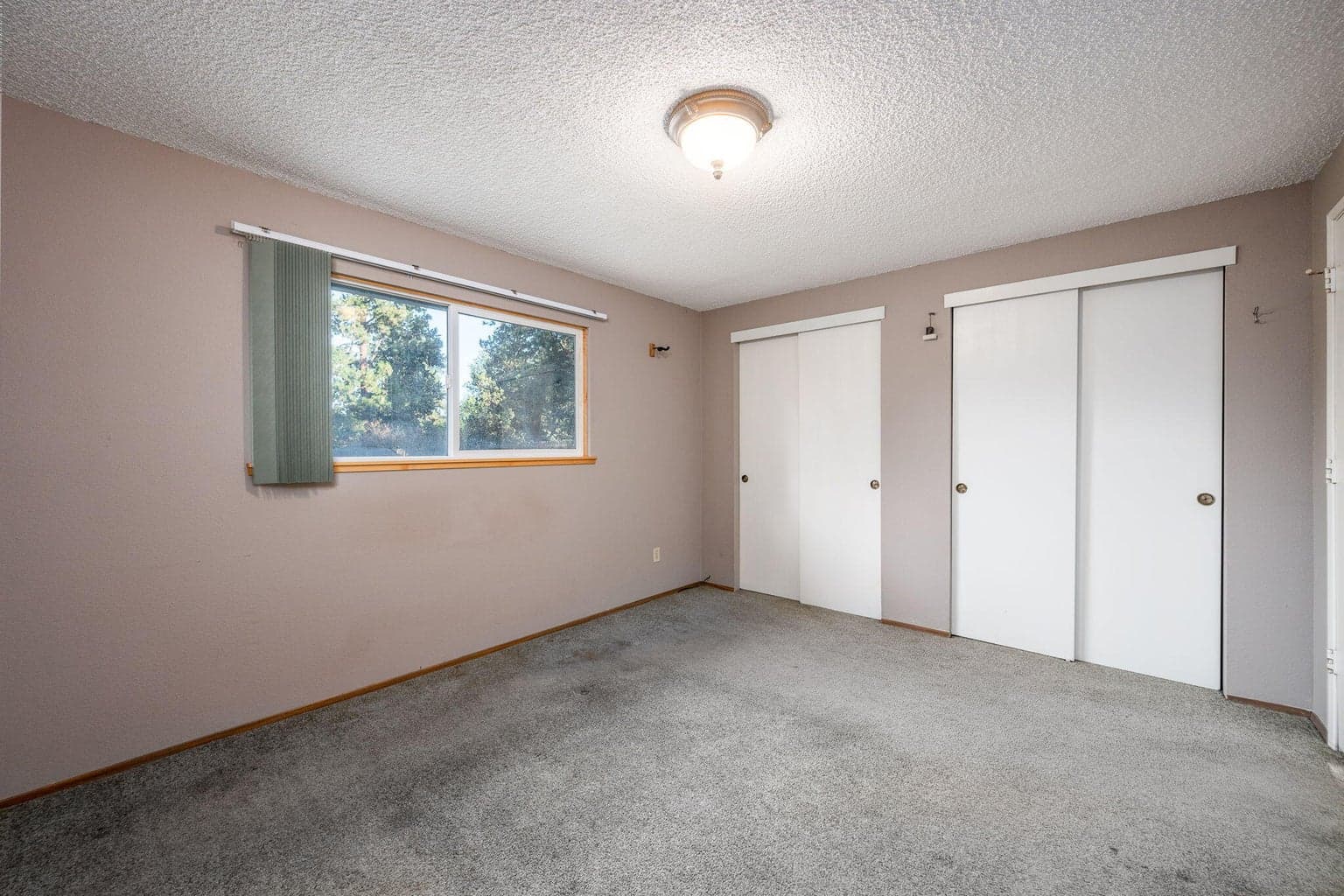 Photo of 61570 SE Rockway Terrace 10 of 24