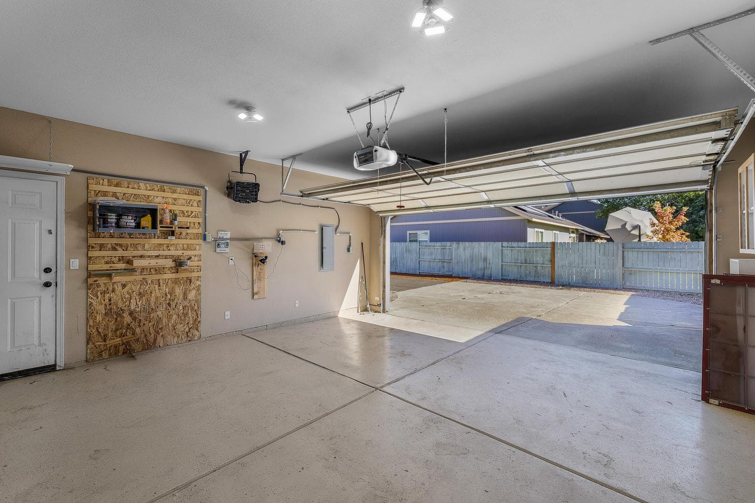 Photo of 1352 SW 35th Street 27 of 45