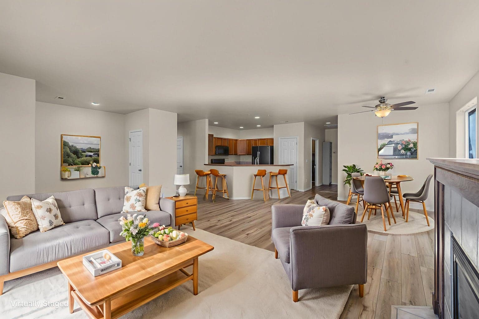 Photo of 1352 35th 5 of 45