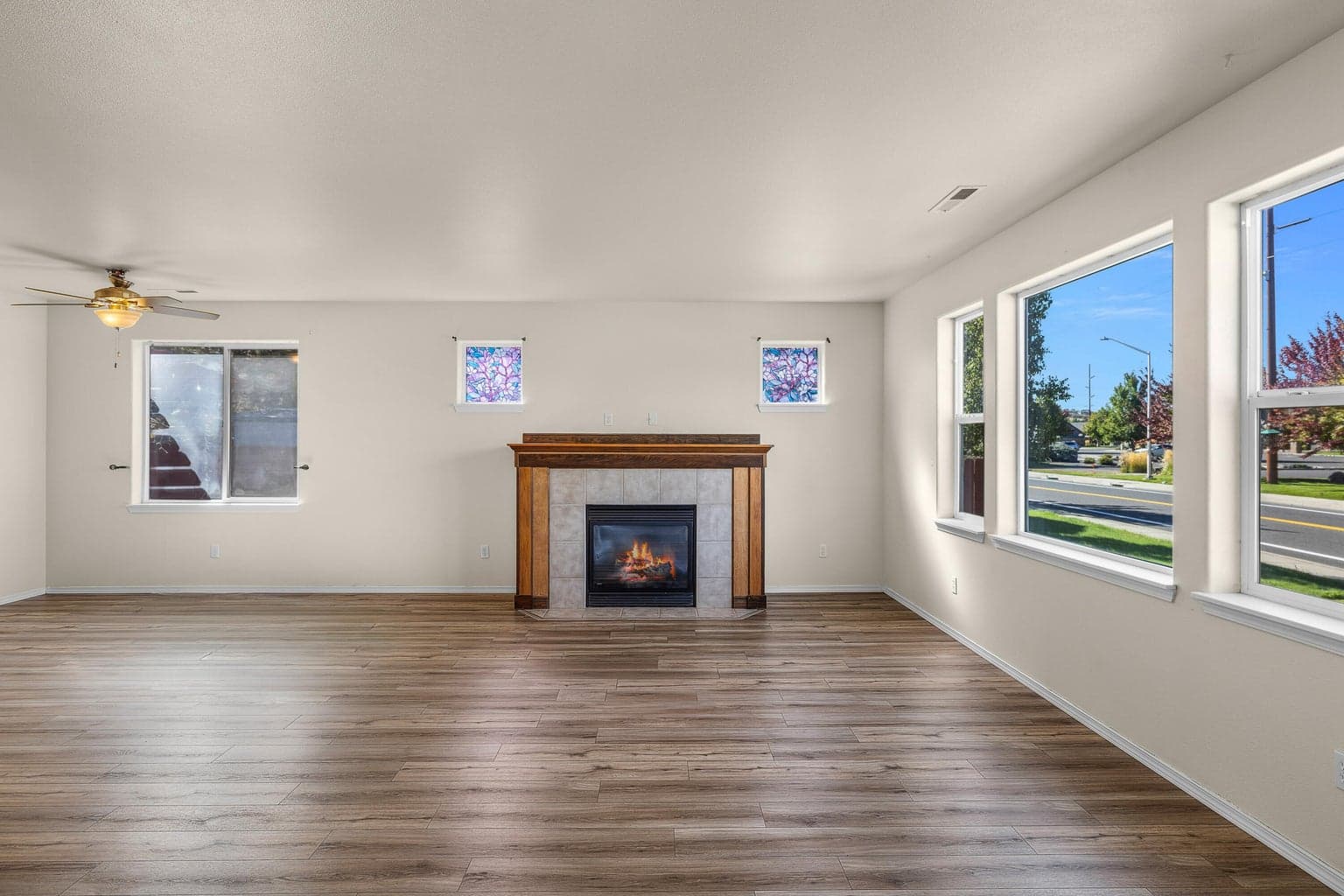Photo of 1352 SW 35th Street 10 of 45