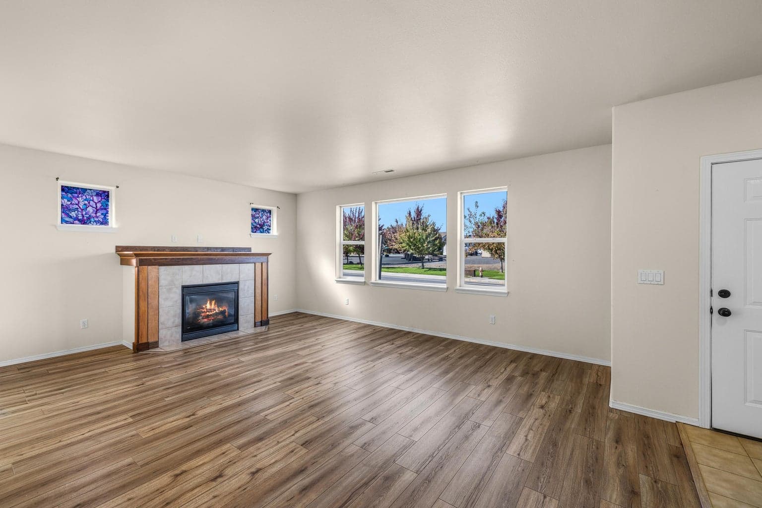 Photo of 1352 35th 4 of 45