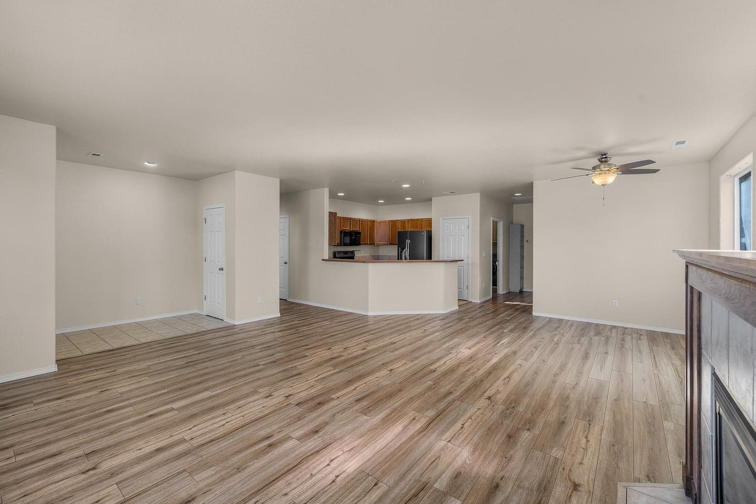 Photo of 1352 SW 35th Street 6 of 45