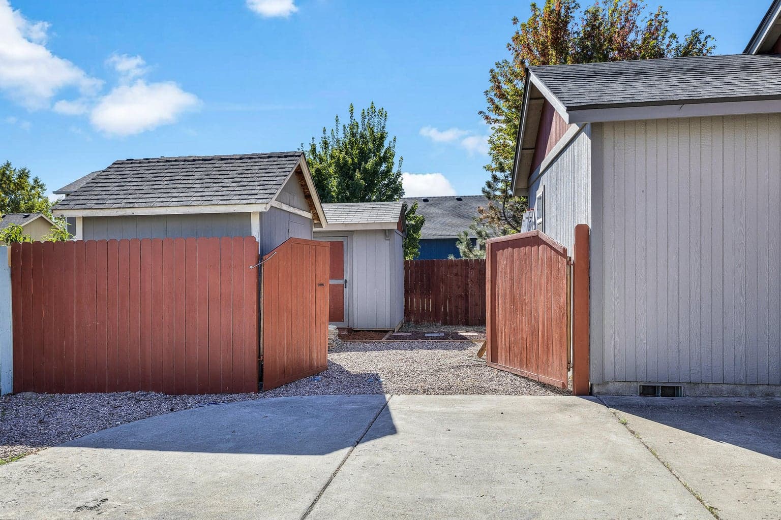 Photo of 1352 SW 35th Street 21 of 45