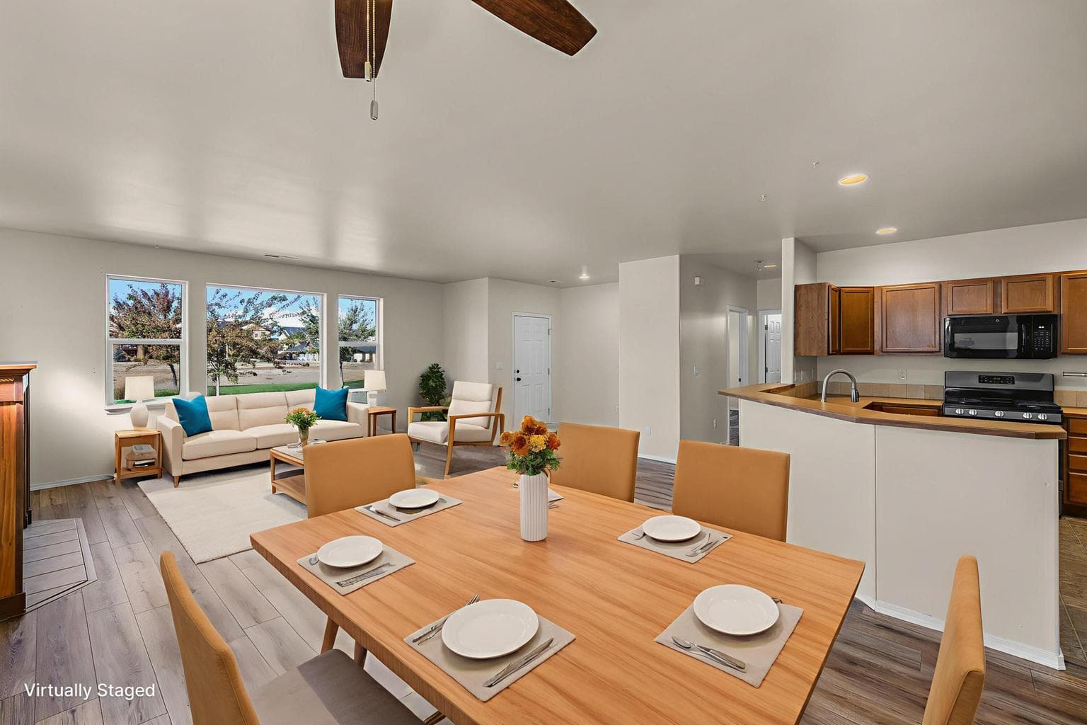Photo of 1352 SW 35th Street 31 of 45