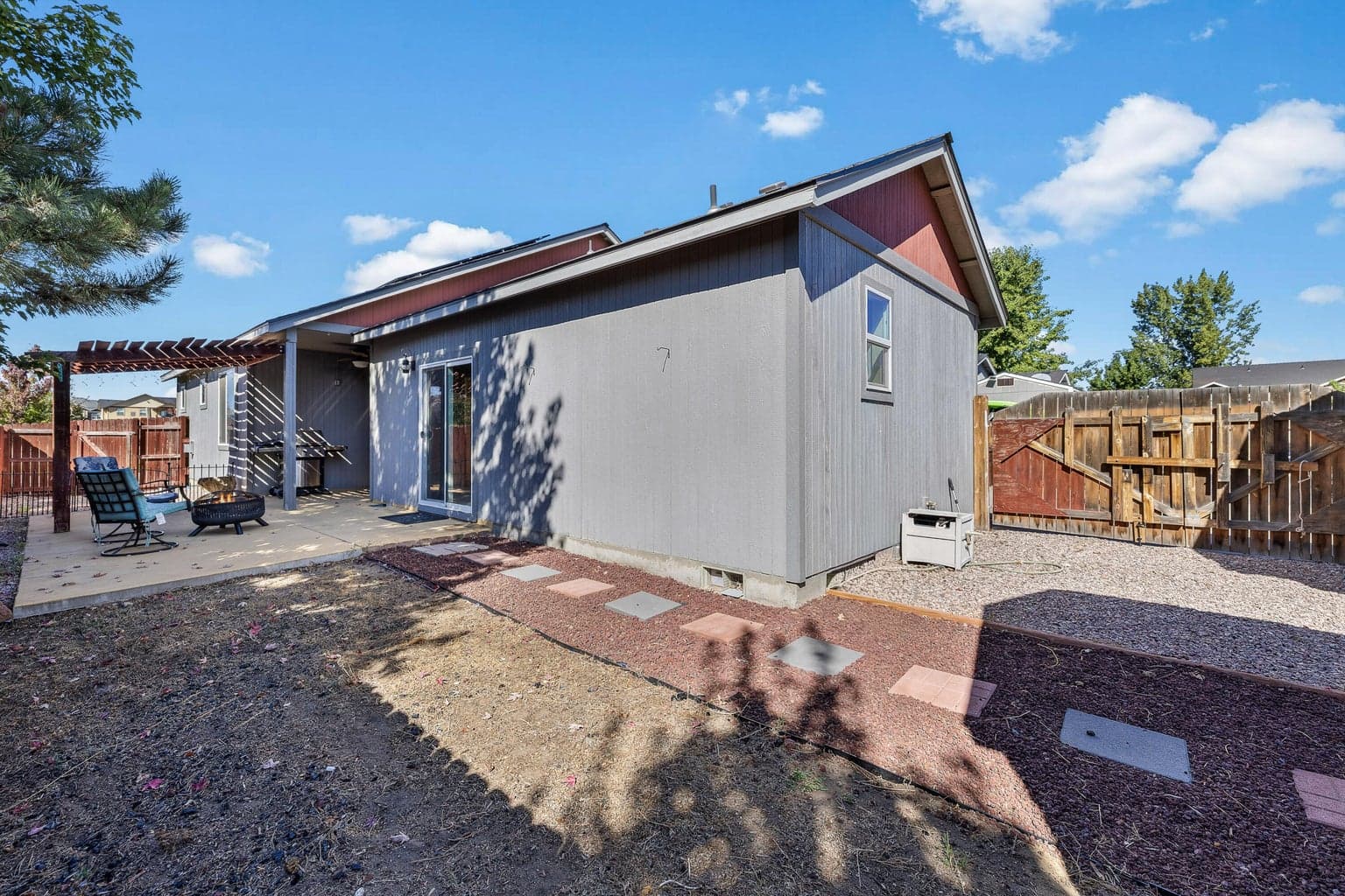Photo of 1352 SW 35th Street 41 of 45