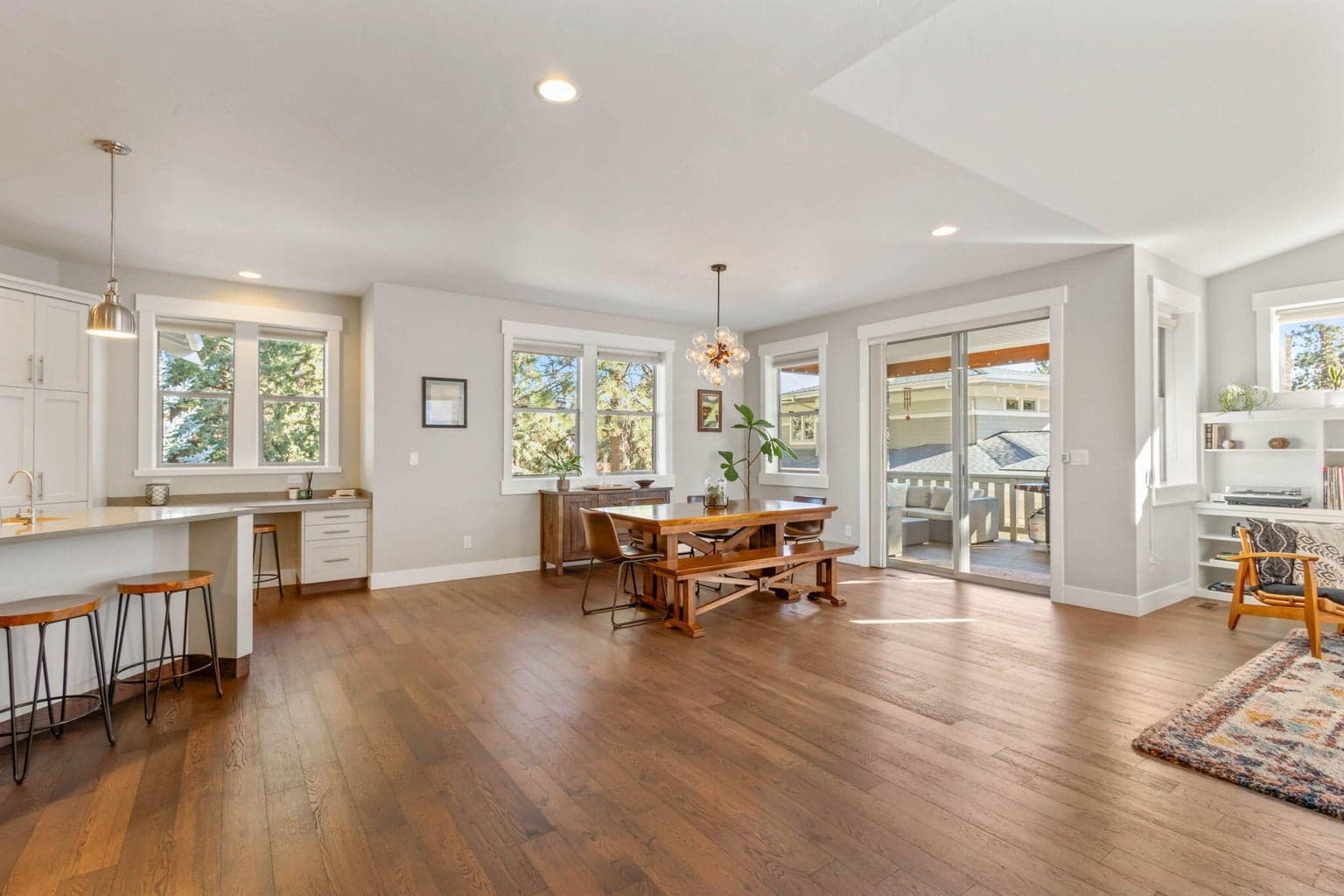 Photo of 2218 NW Lolo Drive 8 of 59
