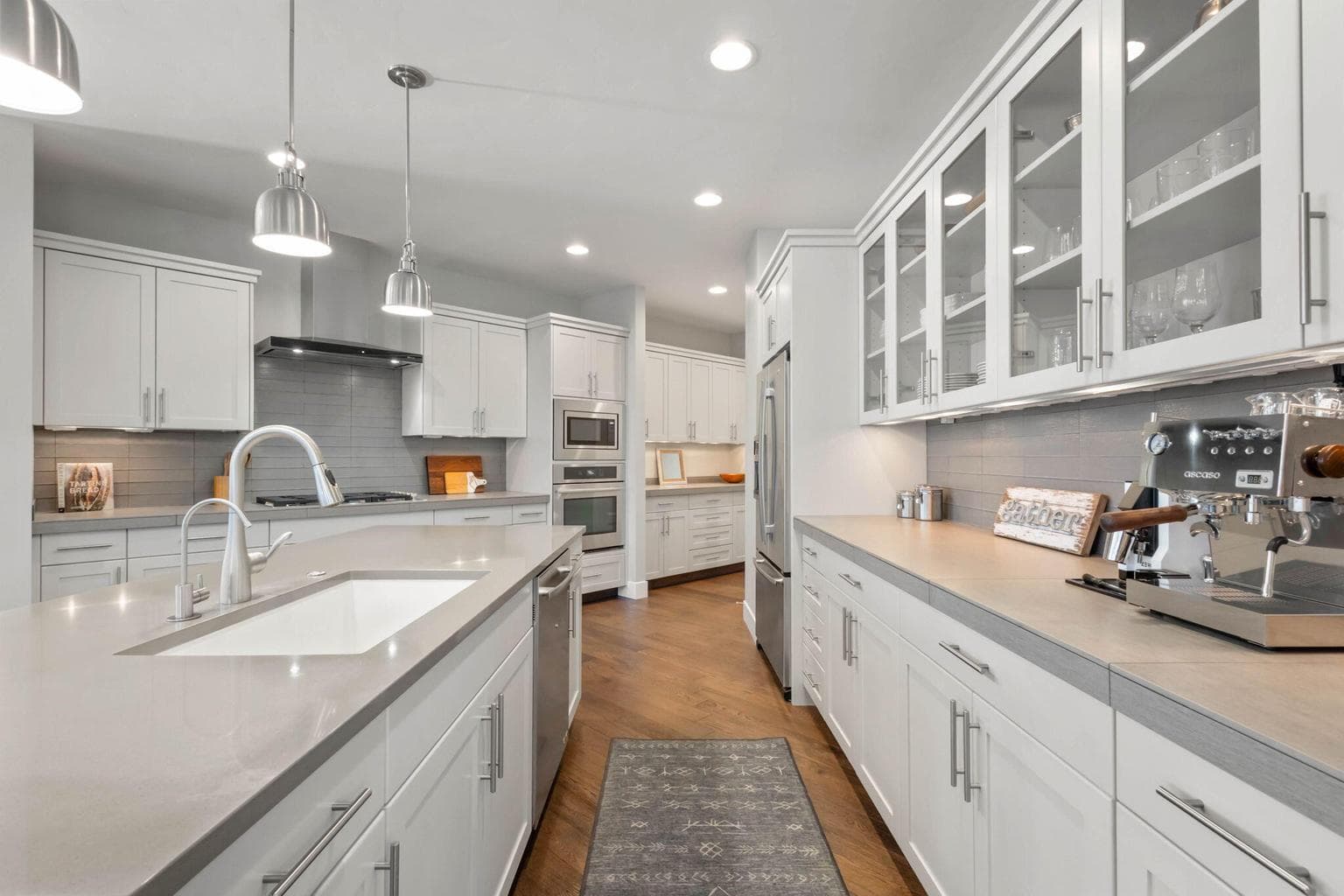 Photo of 2218 NW Lolo Drive 16 of 59