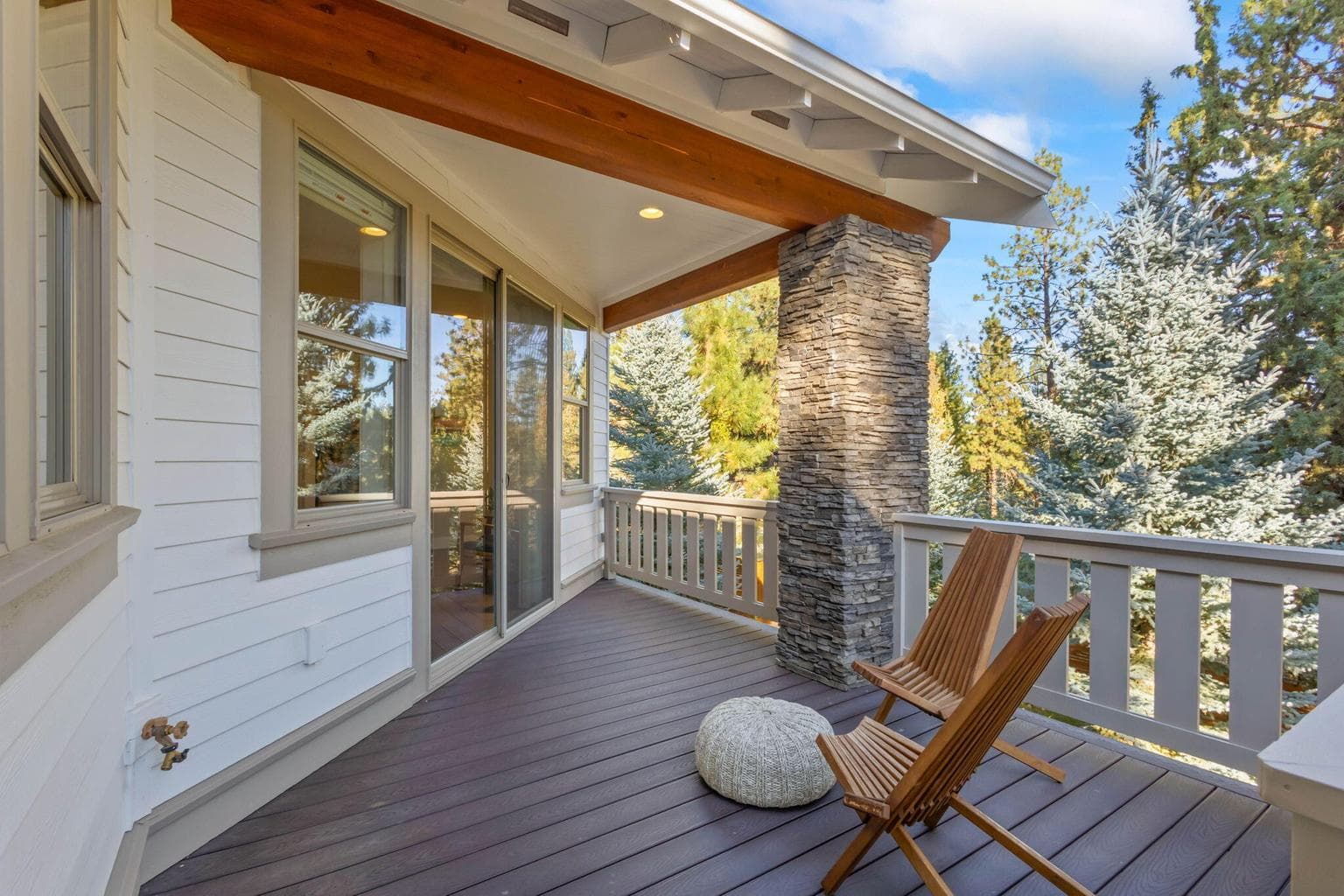 Photo of 2218 NW Lolo Drive 22 of 59