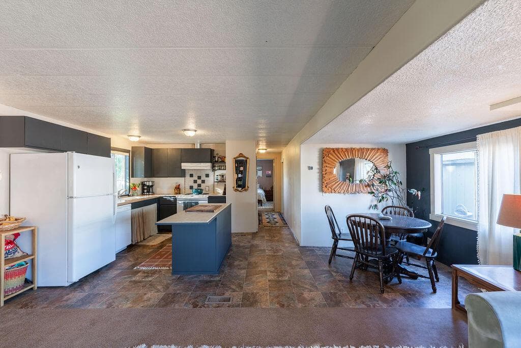 Photo of 64900 Hunnell Road 7 of 29