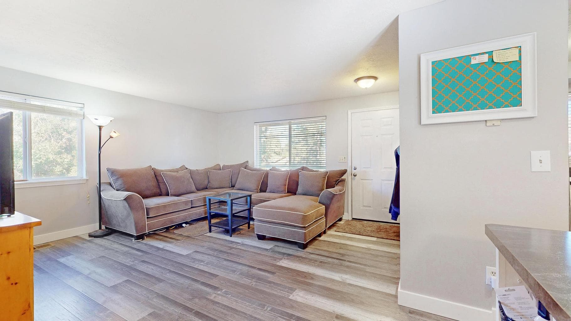 Photo of 2015 SW 20th Street 7 of 26
