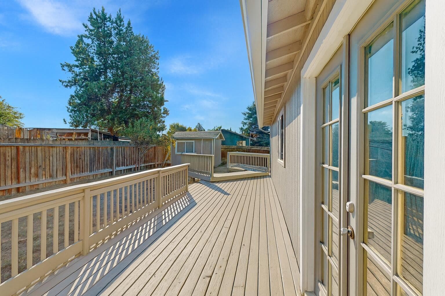Photo of 2015 SW 20th Street 21 of 26
