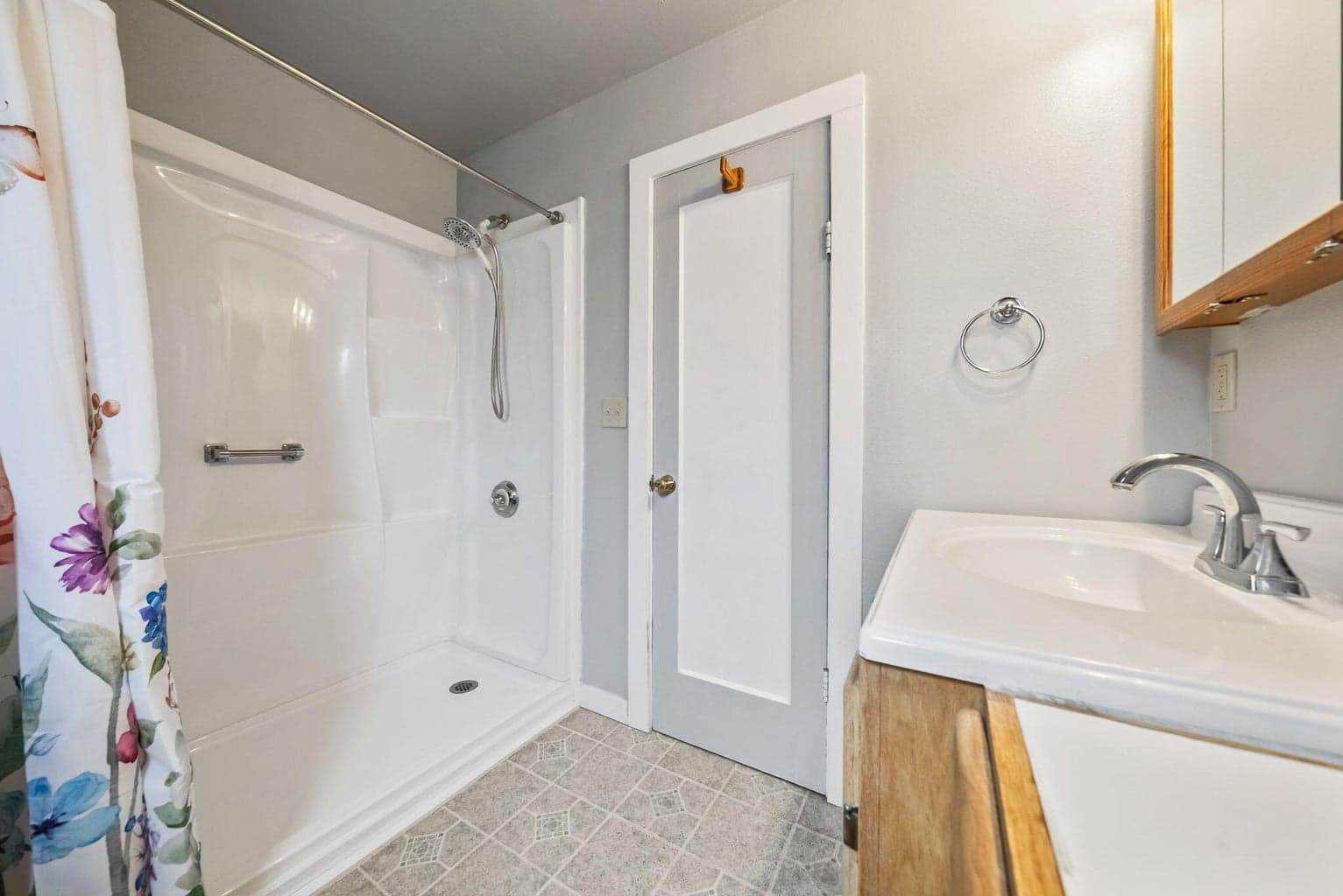 Photo of 2377 N Main Street 26 of 43