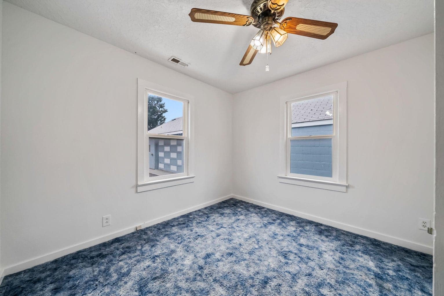 Photo of 2377 N Main Street 28 of 43
