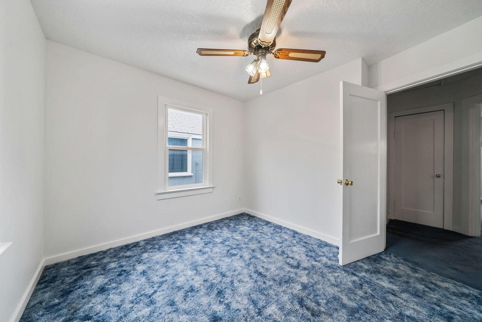 Photo of 2377 N Main Street 29 of 43