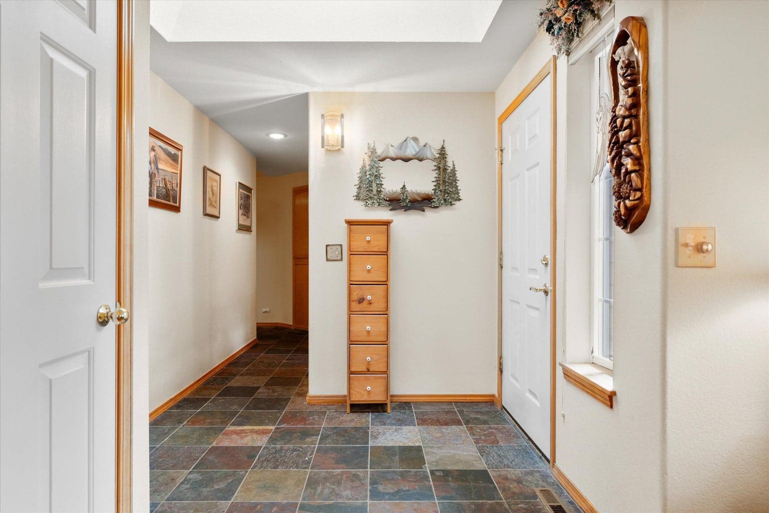 Photo of 1622 Parkridge 5 of 41