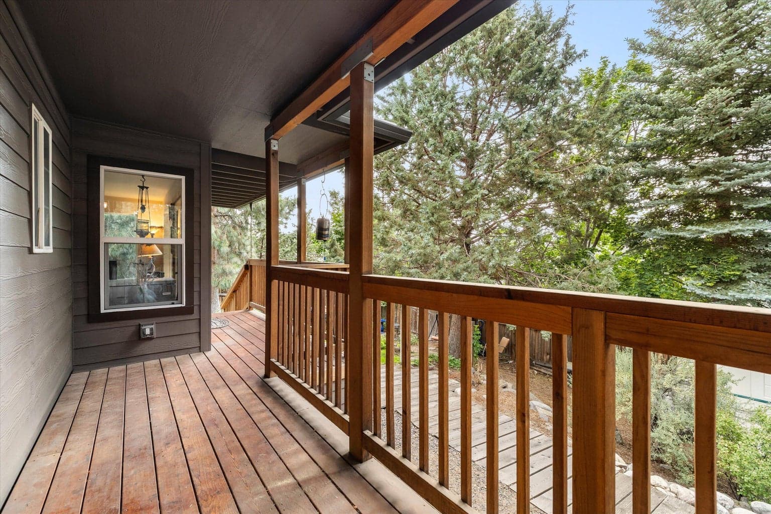 Photo of 1622 NE Parkridge Drive 34 of 41