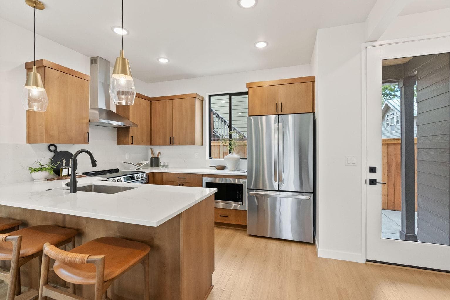 Photo of 129 Broadway 4 of 64