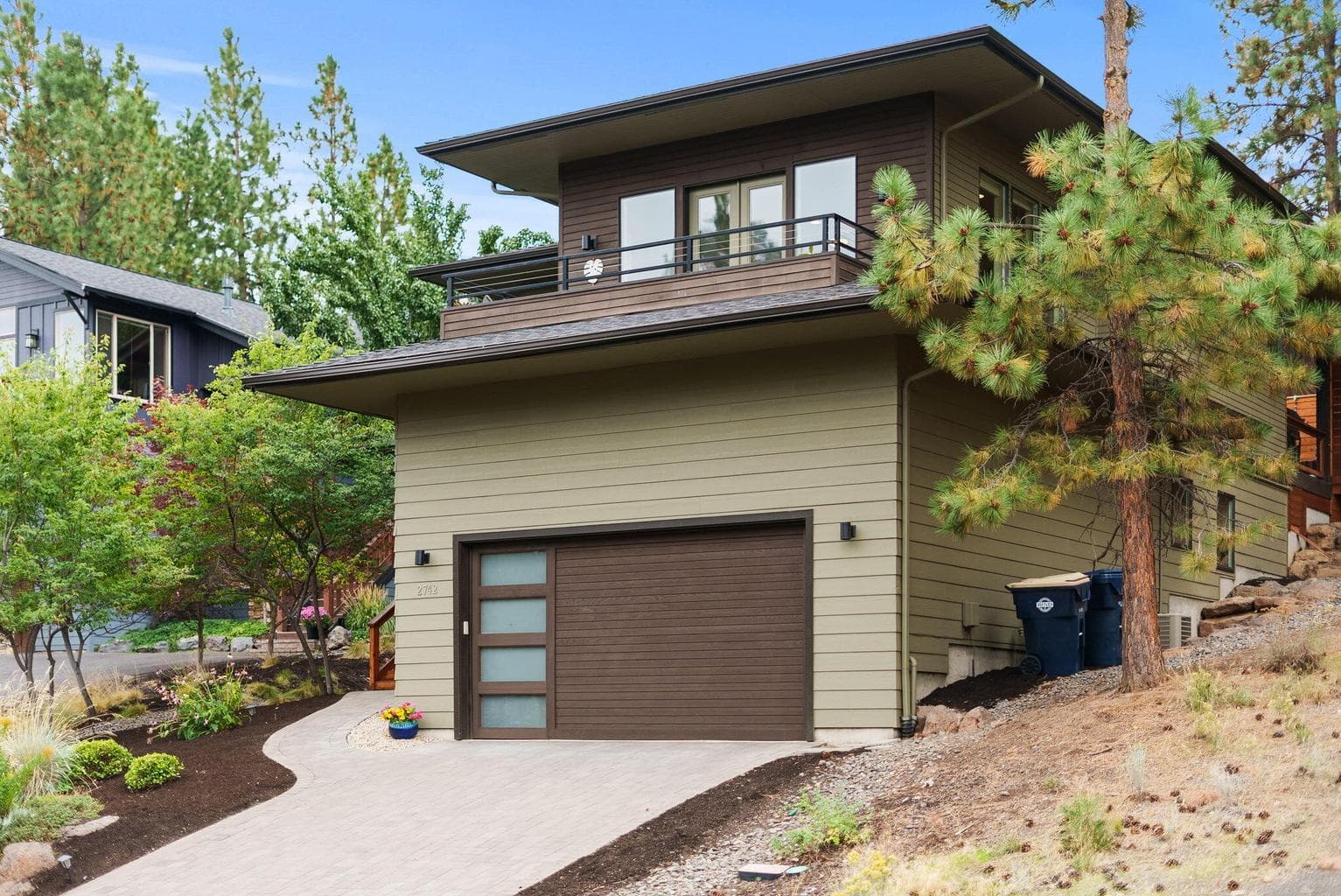 Photo of 2742 Rainbow Ridge 4 of 127