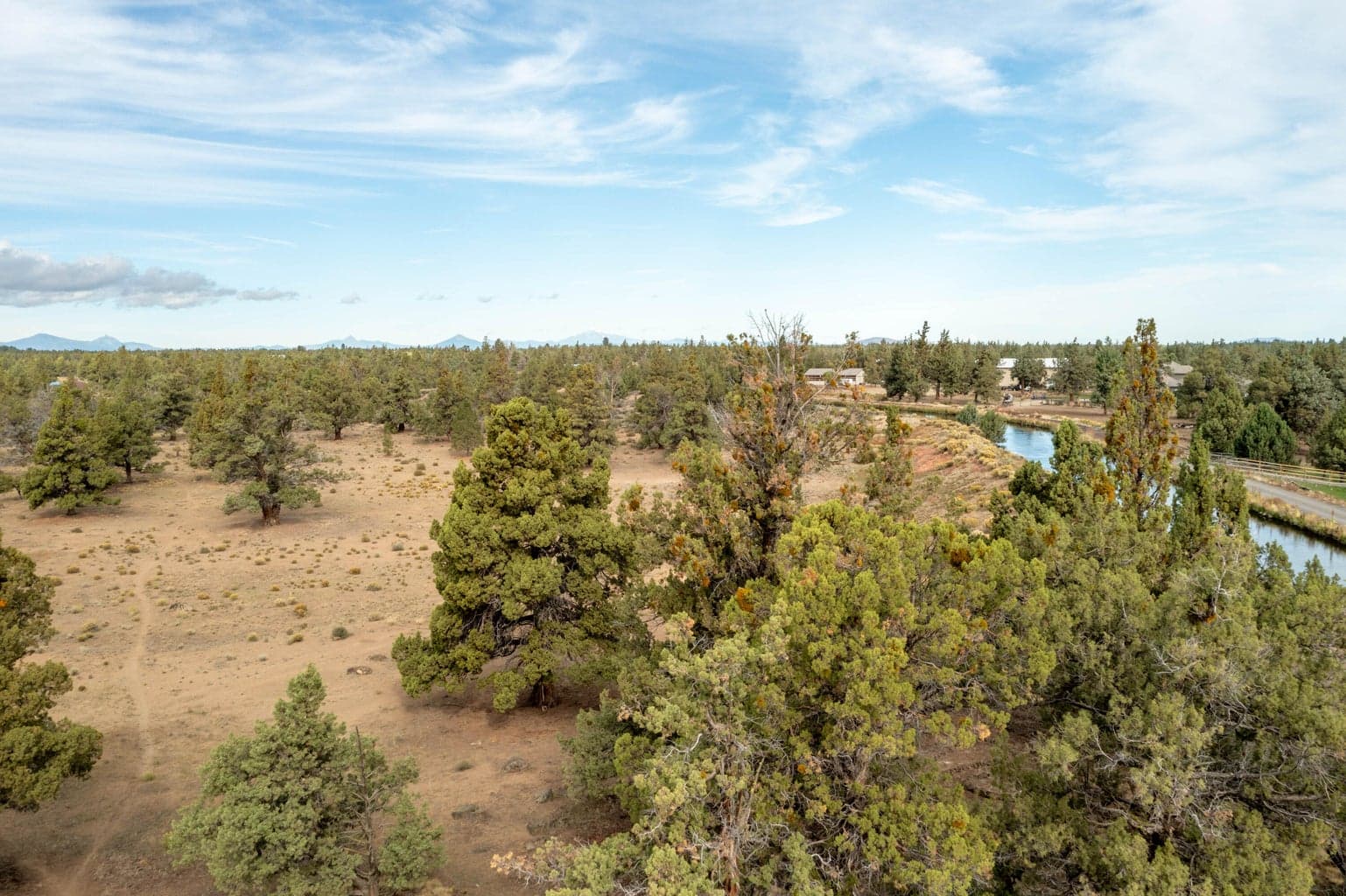 Photo of 61575 Gosney Road 6 of 28
