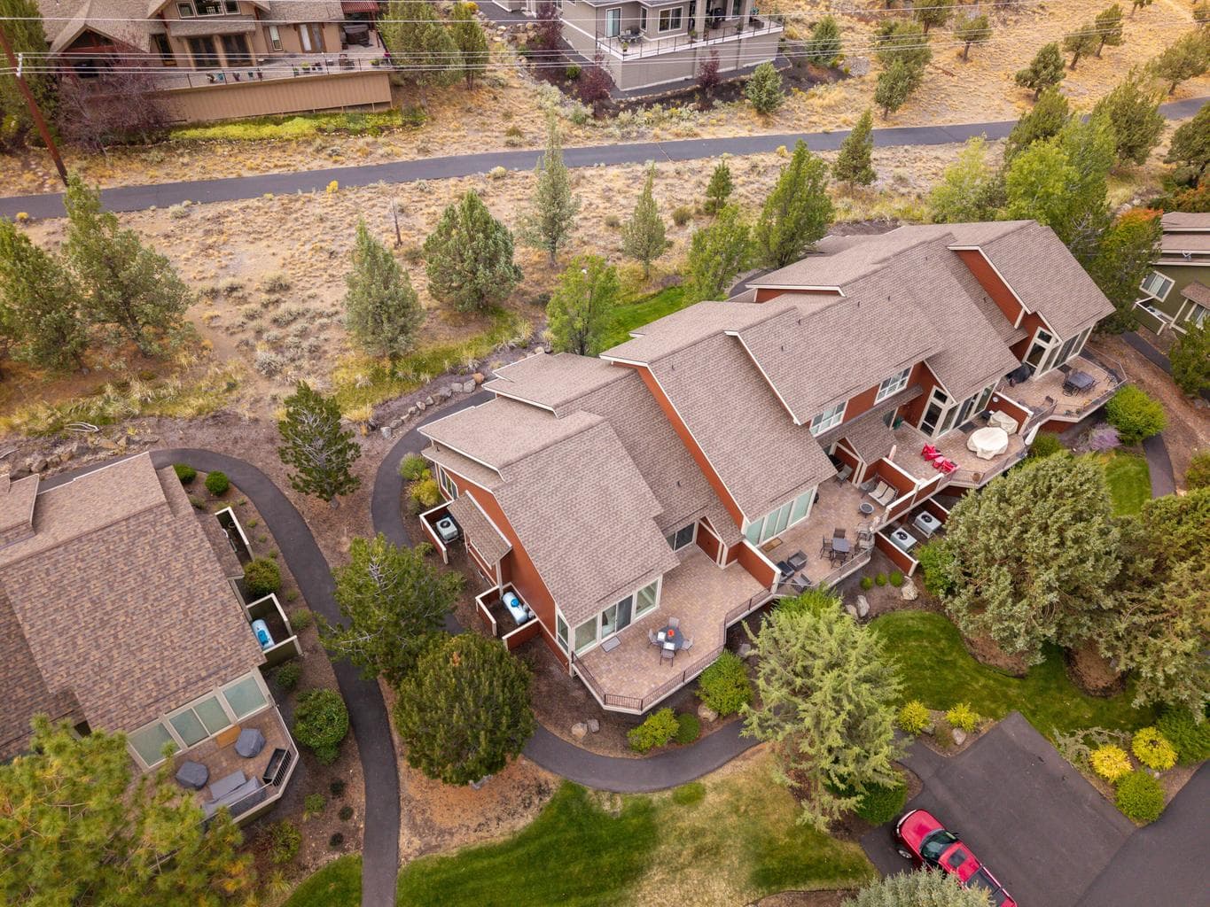 Photo of 10787 Village Loop 29 of 50