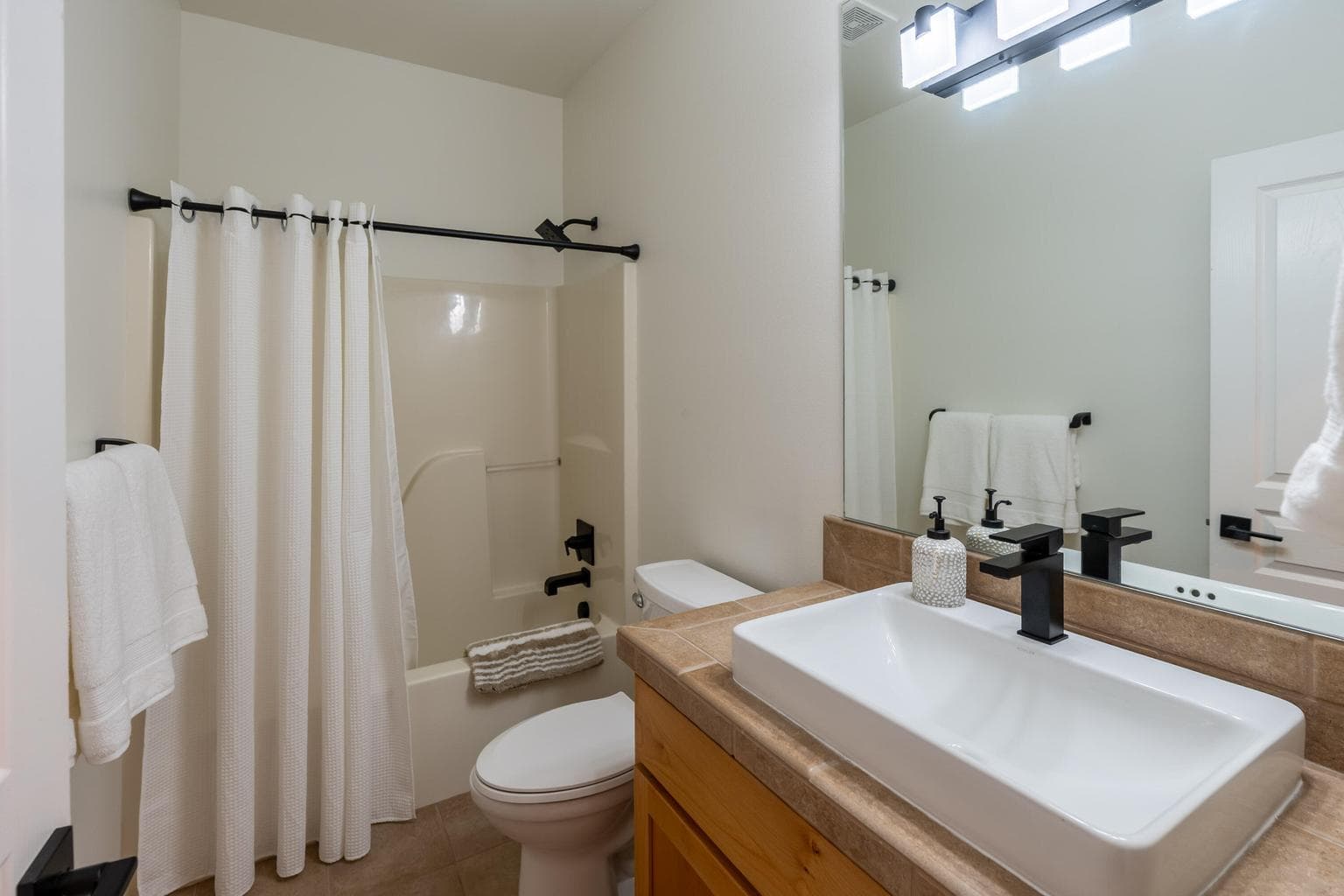 Photo of 10787 Village Loop 20 of 50