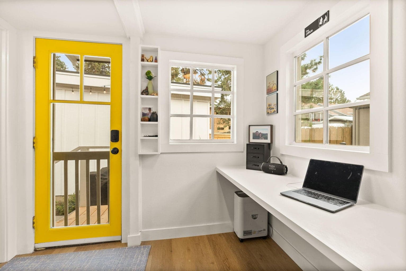 Photo of 1501 NW Newport Avenue 27 of 54