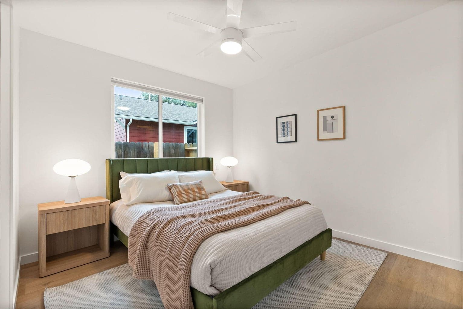 Photo of 1501 NW Newport Avenue 40 of 54