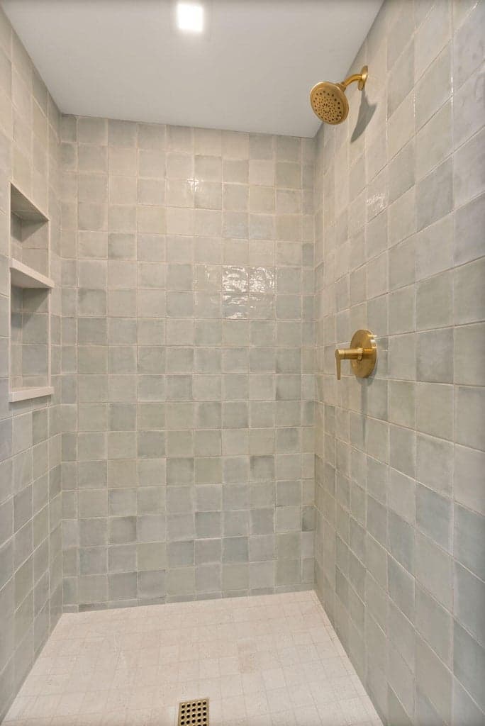 Photo of 1501 NW Newport Avenue 45 of 54