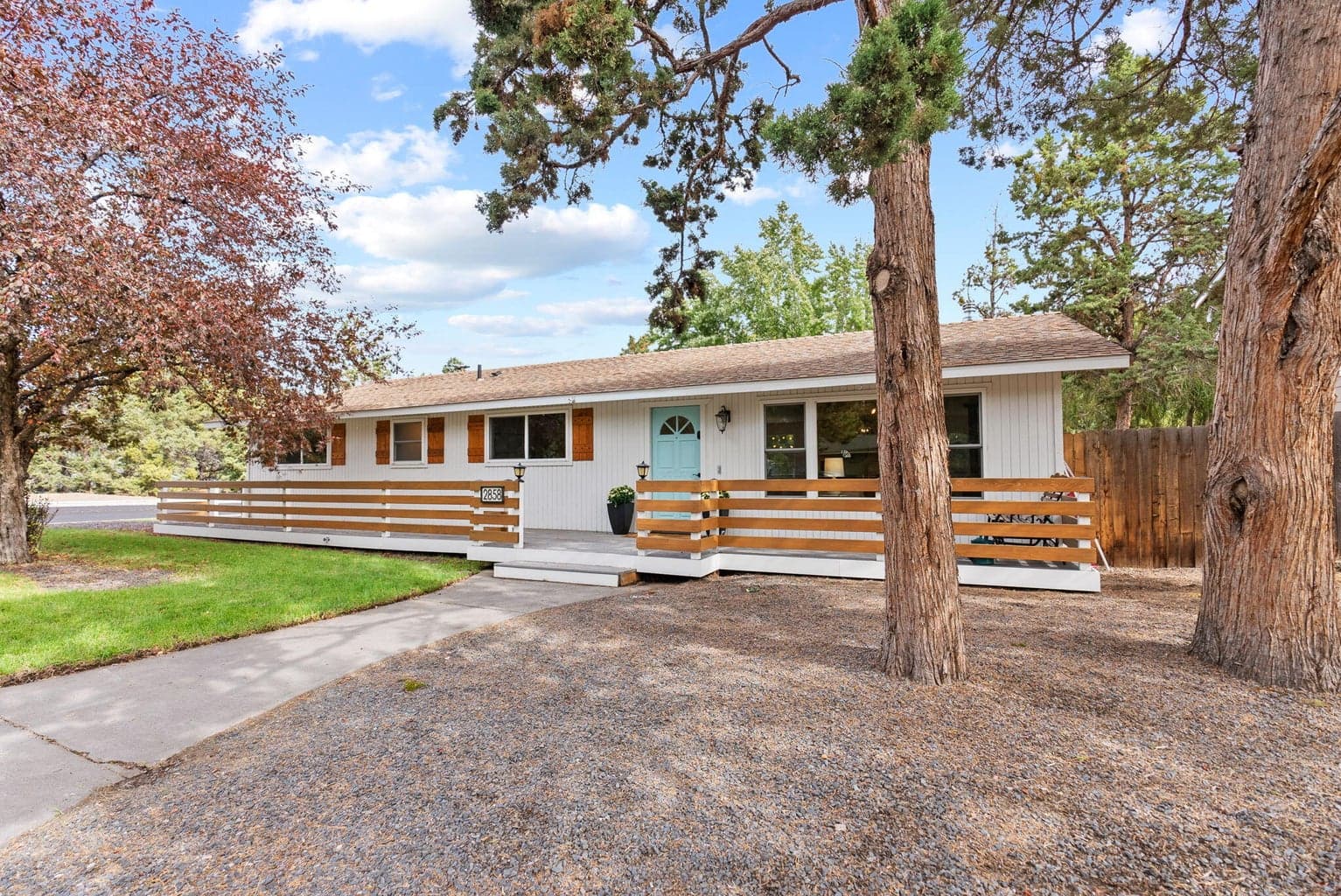 2858 NE Canyon Park Drive Midtown Bend
