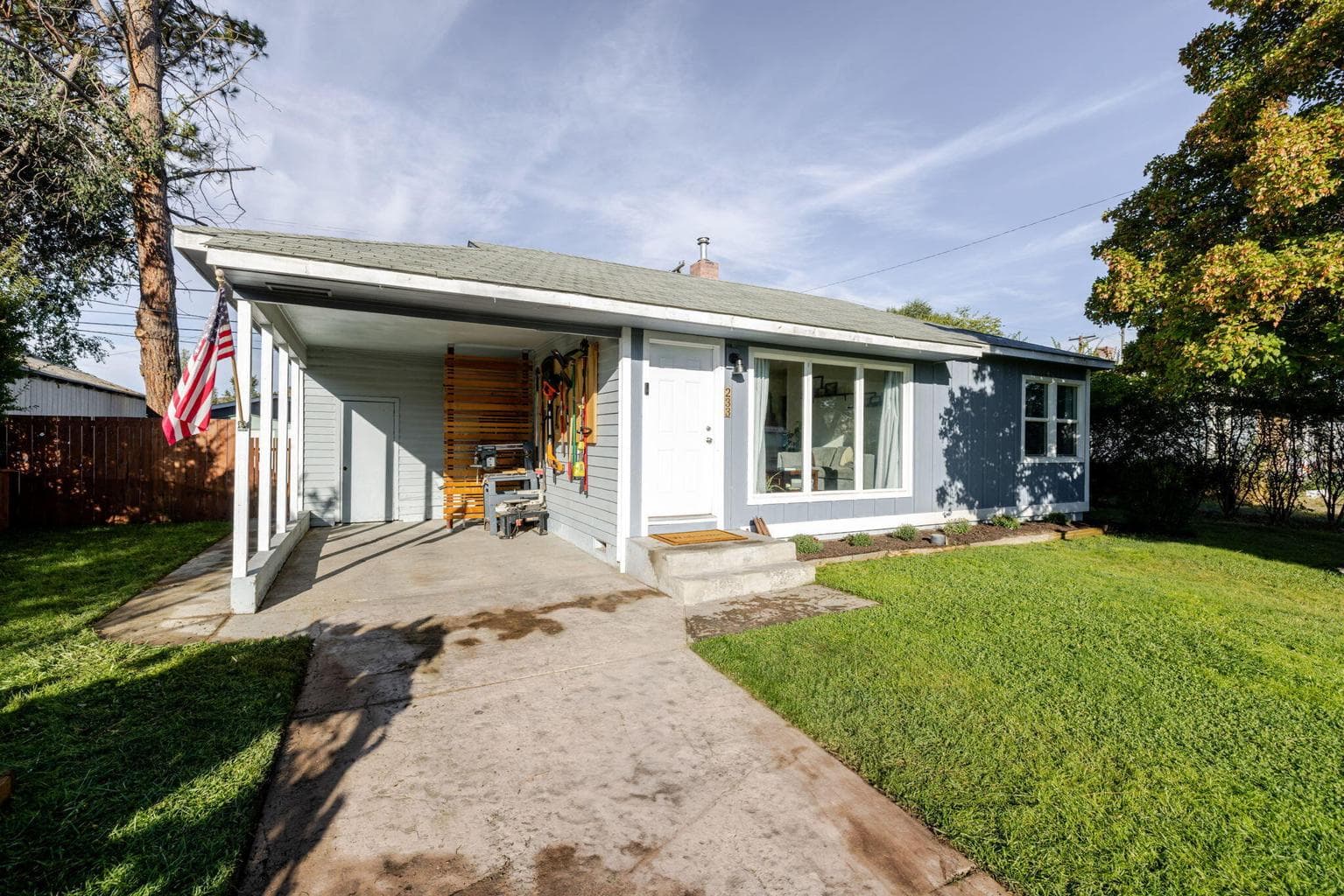 Photo of 233 Ewen 4 of 26