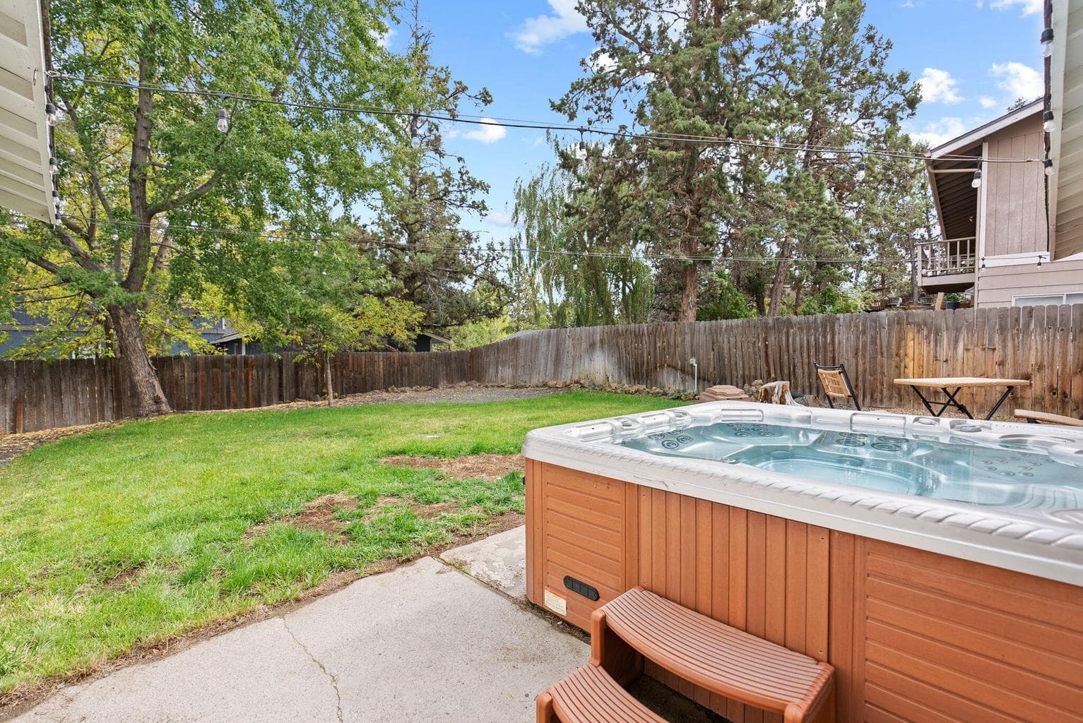 Hot tub 2858 NE Canyon Park Drive Midtown Bend