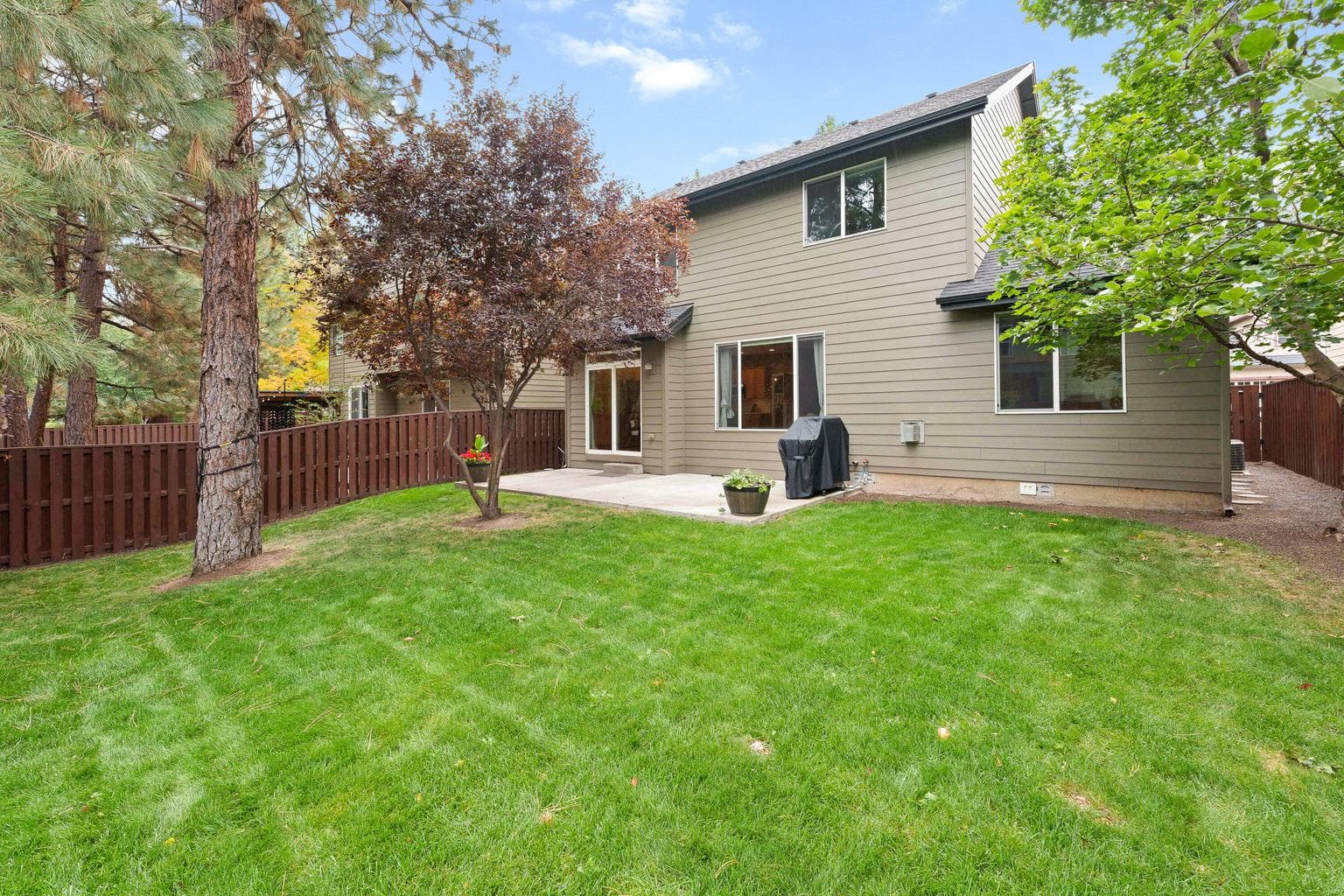 Photo of 61050 Snowbrush Drive 34 of 44