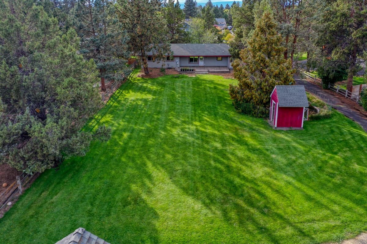 Photo of 61962 Rawhide Drive 8 of 26