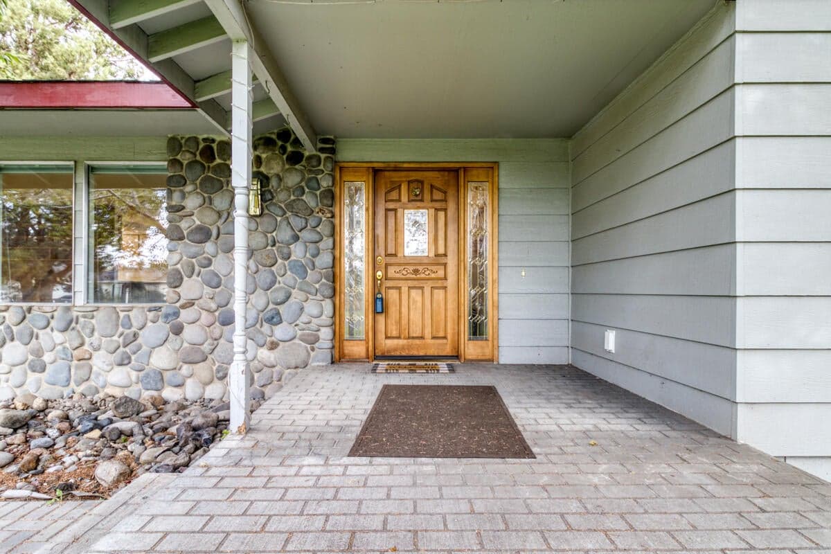 Photo of 61962 Rawhide Drive 10 of 26