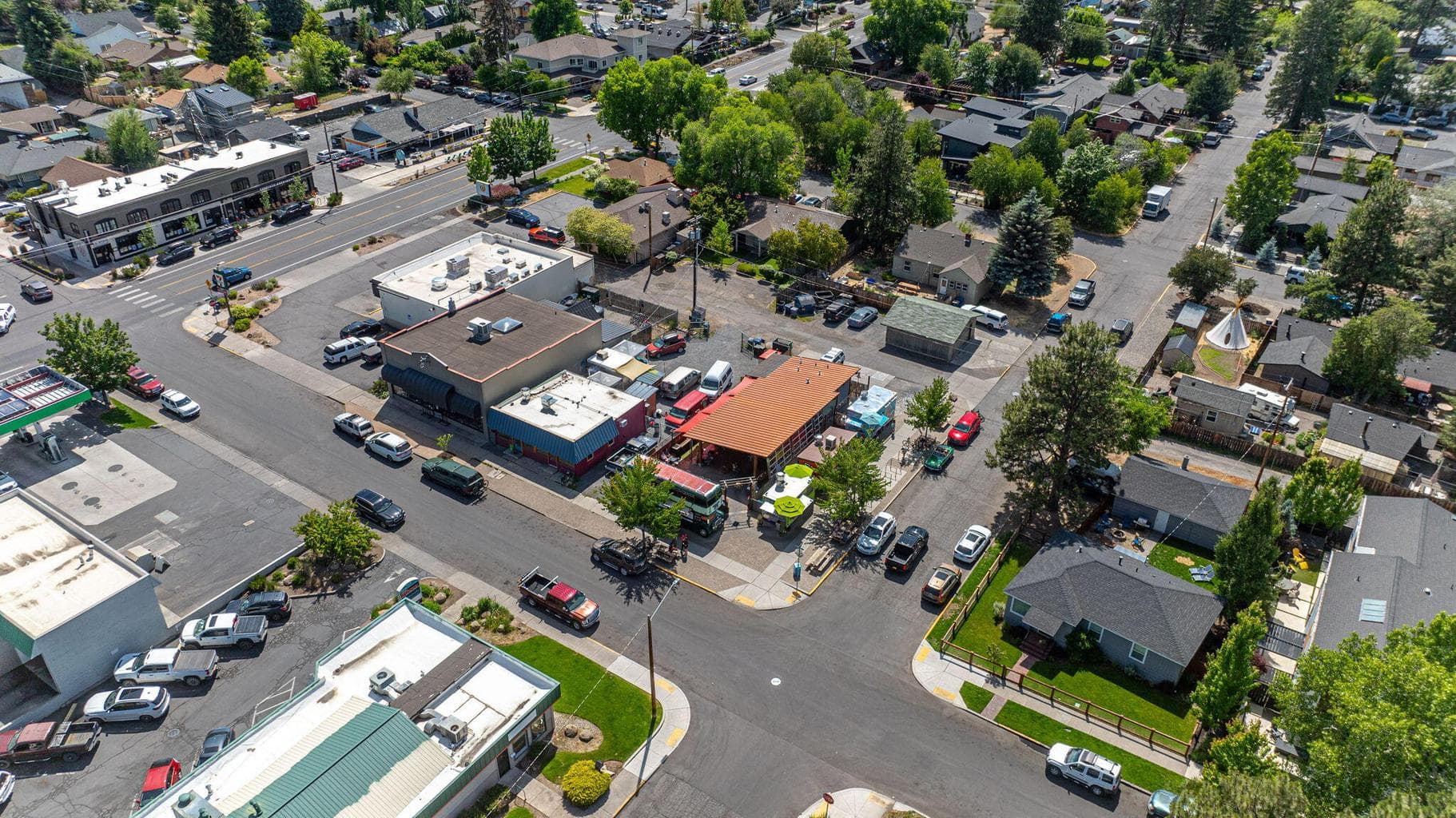 Photo of 1501 NW Newport Avenue 49 of 54