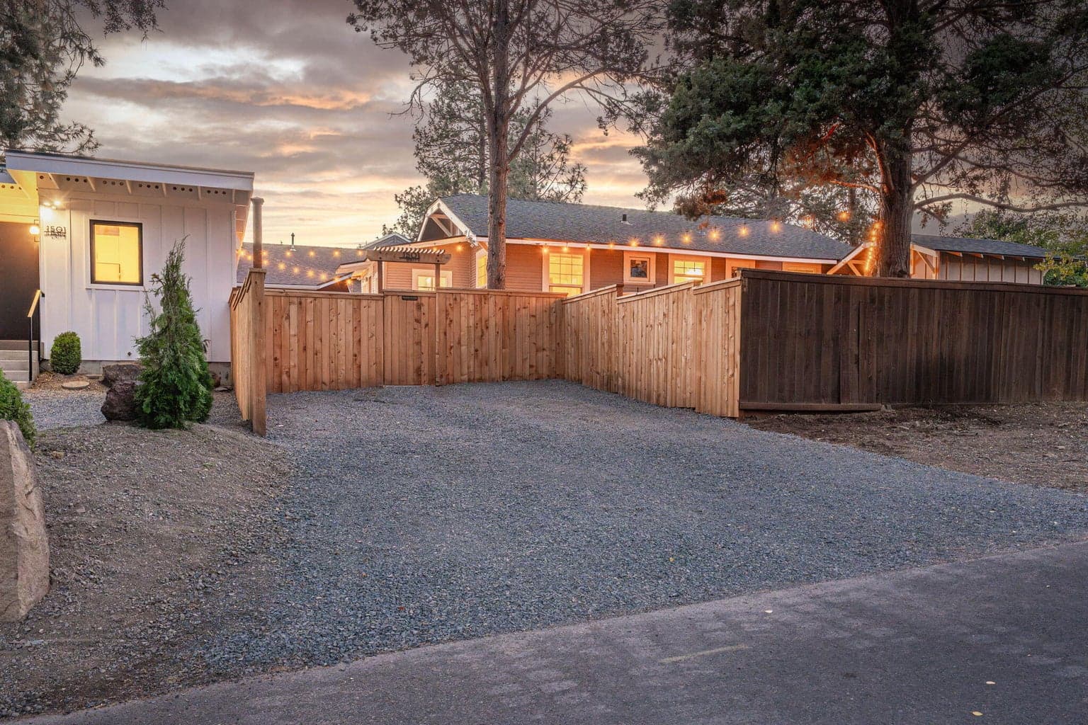Photo of 1501 Newport 1 of 54