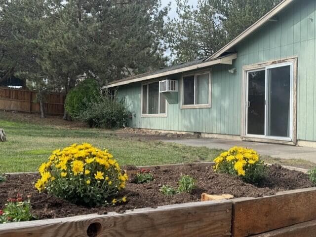 Photo of 1737 NE Wells Acres Road 16 of 22