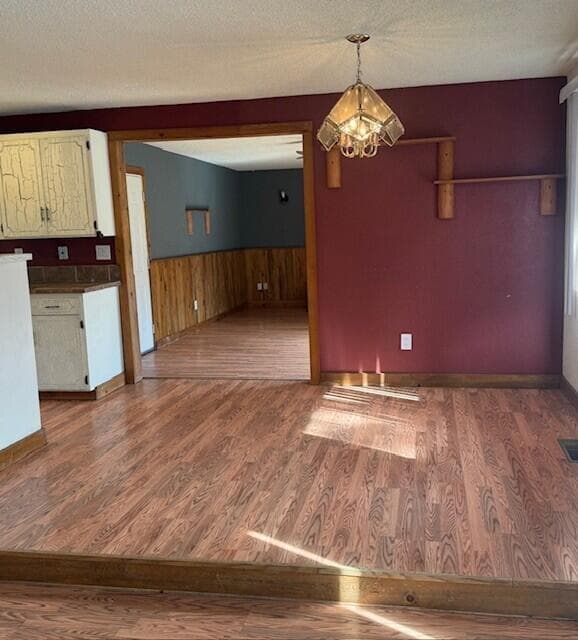 Photo of 1737 NE Wells Acres Road 6 of 22