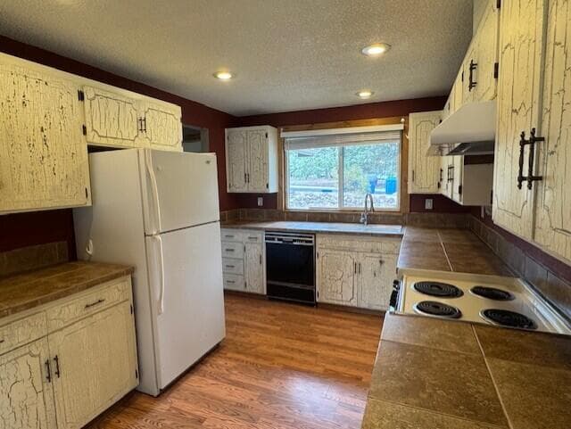 Photo of 1737 Wells Acres 4 of 22