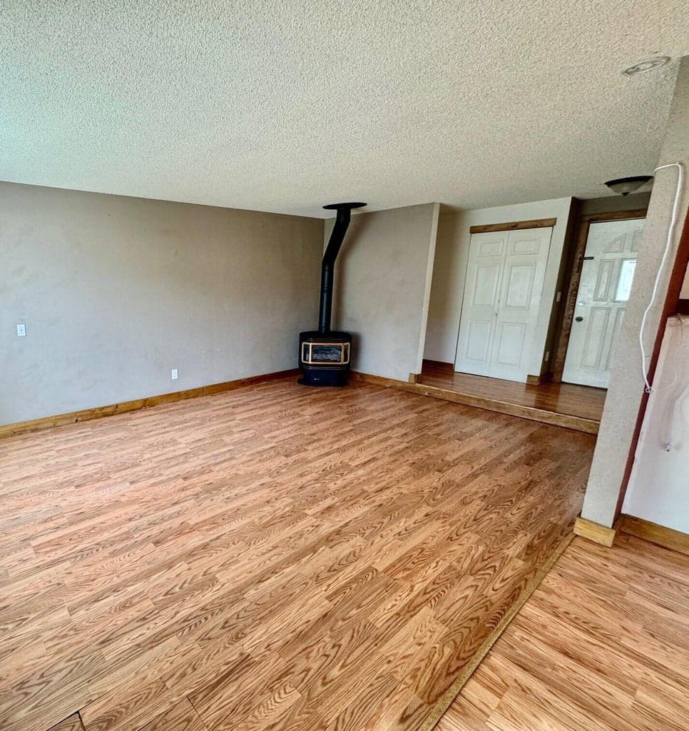 Photo of 1737 Wells Acres 2 of 22