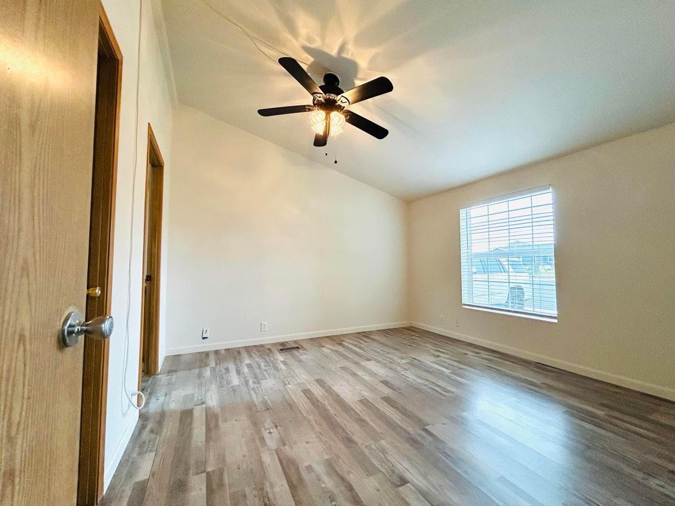 Photo of 1575 NE Lisa Court 8 of 15