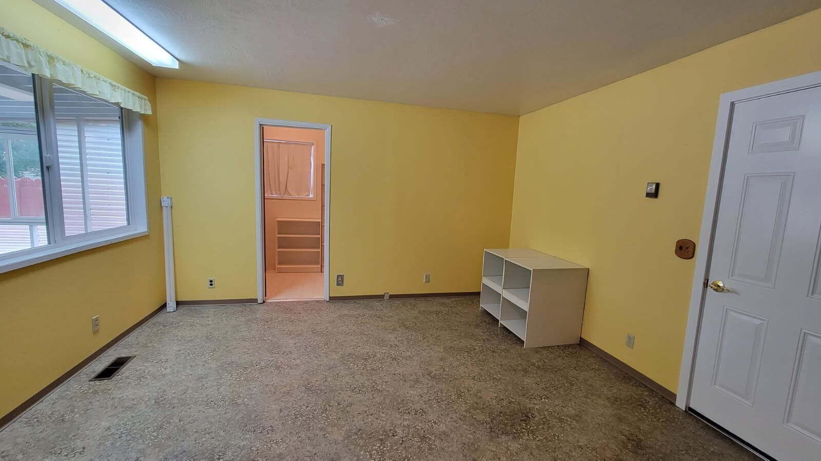 Photo of 320 SW Beaver Street 19 of 32