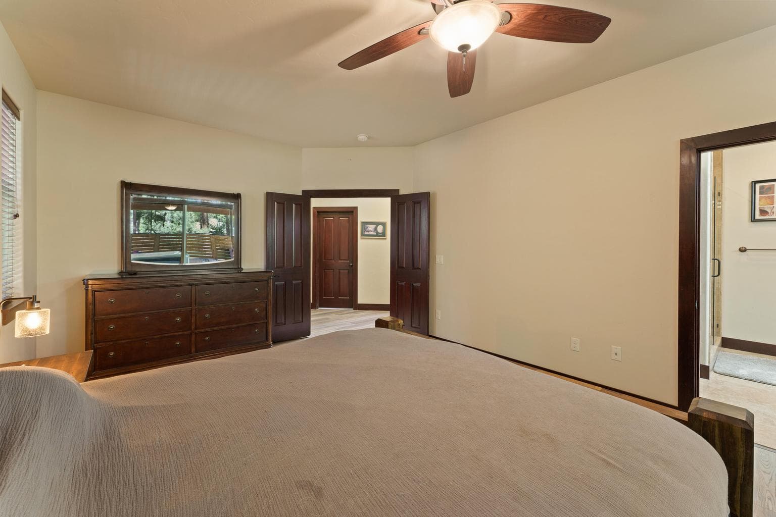 Photo of 17142 Norwalk Road 23 of 40